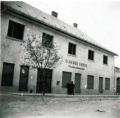 Az újjáépített Scherer-ház 1946-ban.jpg