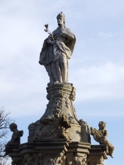 Szent imre herceg szobor.JPG